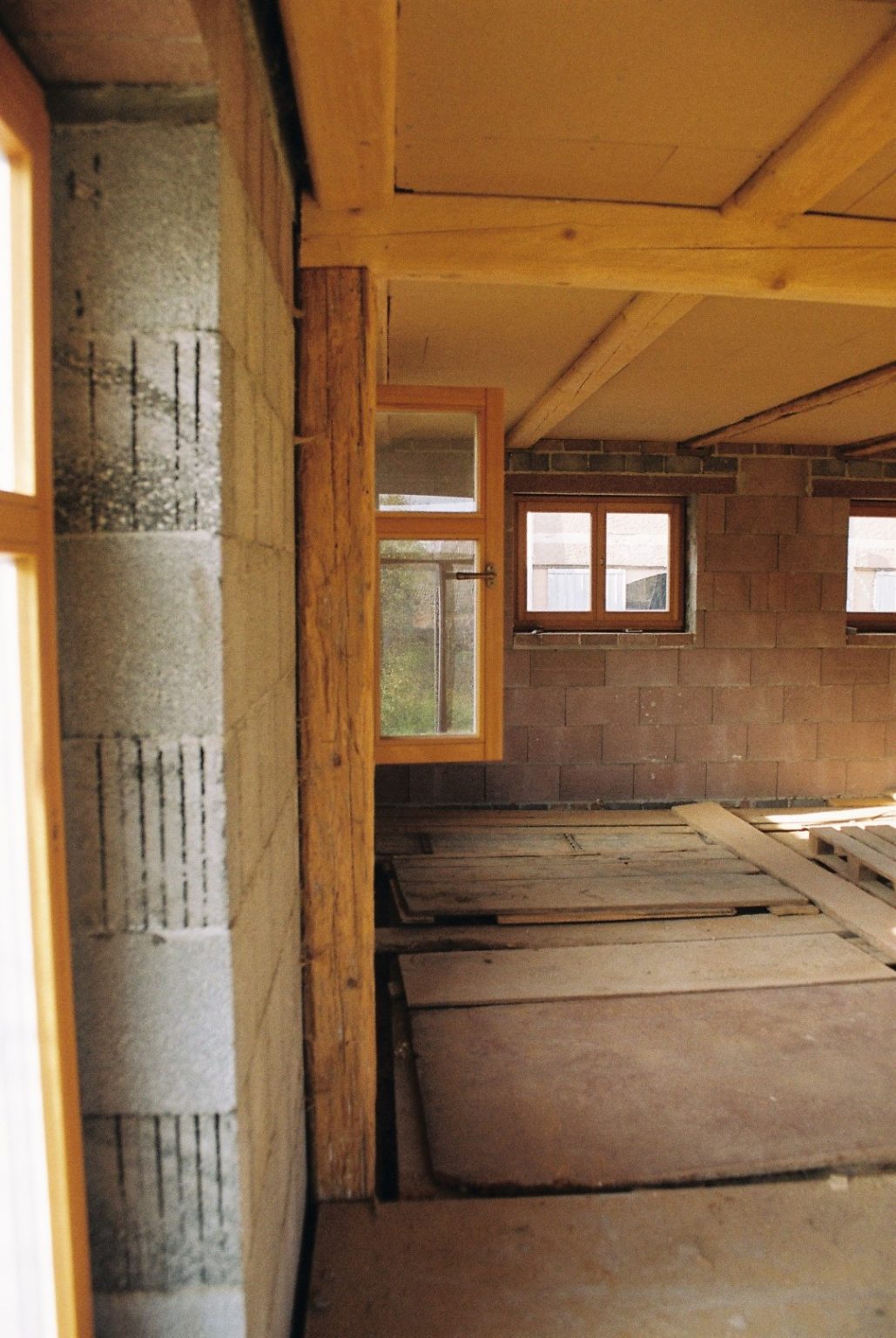 Unsere Dauerbaustelle. Oder Sanierung #2 | Süd Ost Welt